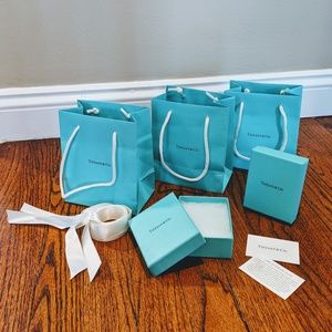 Tiffany & Co | Gift Bags, Jewelry Boxes & Ribbon